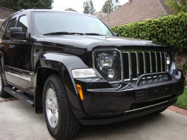 2012 Jeep Liberty Ltd Jet Edition--loaded, dealer-snow-capable-equipped (5 matching 16" wheels/tires--can take snow chains) for serious winter trips t