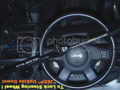 Steeringwheellock2.jpg