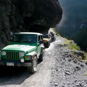 jeepsoncampbirdrd.JPG File