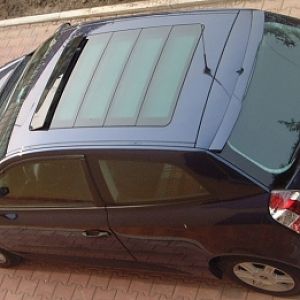 Fiat Stilo Blue 2002

1.9 litre turbodiesel 115hp, 5 spd manual. Very nice multi-panel sunroof.