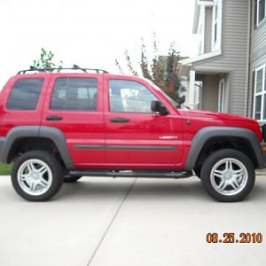 2004 Jeep Liberty
OME Heavy Duty Springs in Rear
OME Medium Duty in Front
Rancho Shocks
RF 21.5 LF 21.5 RR 21.5 LR 22
18 MRB Wheels  255 55 R18 2