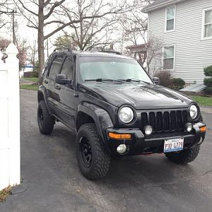 She sits nice with her new rims