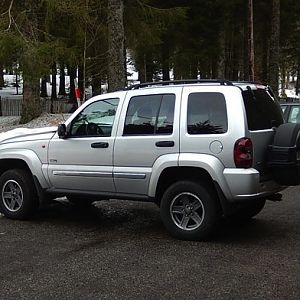 cherokee KJ en Auvergne