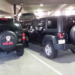 I love when other Jeeps park by me!