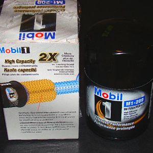 Jeep M1 209 Oil Filter