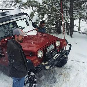 Hooking up the winch