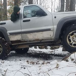 Liberty pickup on 33" tractor tires