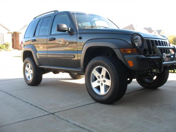 2006 Jeep Libby with 2007 JK wheels and 265x17 Nitto Grapplers