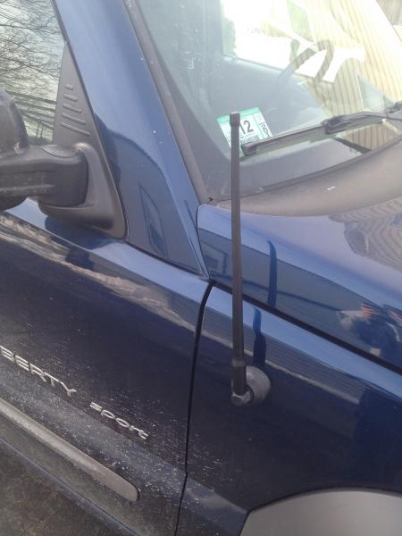 Changed out the antenna to a 13" euro style