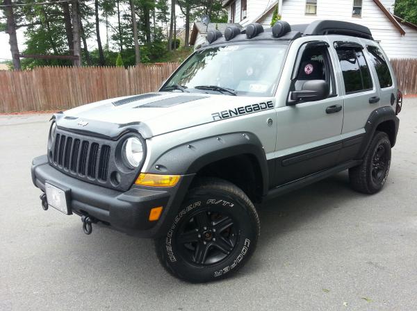 Getting Duratracs soon. These Coopers suck. They have the worst tread life I've seen for any at's. Also removed the Spider Trax spacers. Was adding to