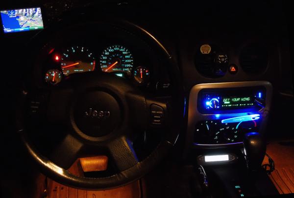 Jeep Dash Night View