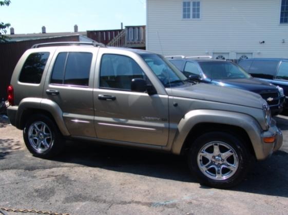 Jeep Liberty 3