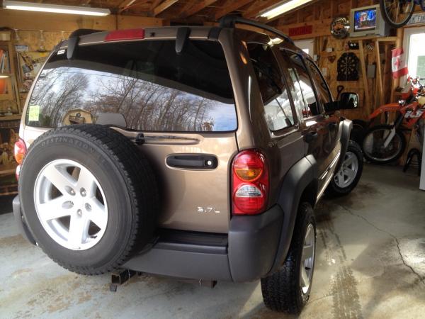 New, (to me), 06 Wrangler Rubicon Moab wheels.